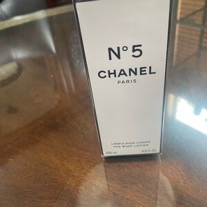 Chanel No.5 Body Lotion